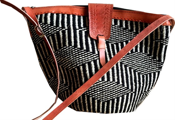 Image of SAMPLE SALE: Sisal + Yarn Bucket Tote LARGE